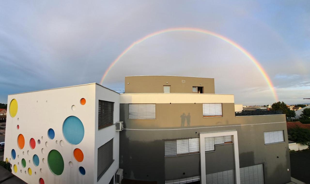 Arcobaleno Apartments & Rooms Varaždin Extérieur photo